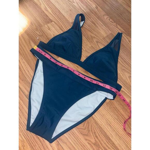 Cupshe Bikini Size Medium - Picture 3 of 7